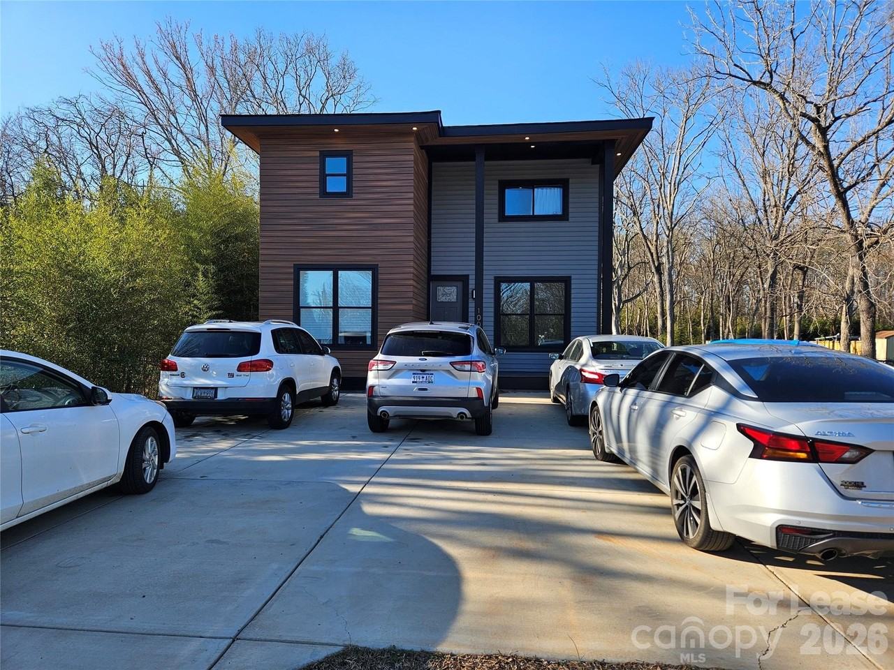 1002 Crawford Rd #6 - Photo 2 of 18