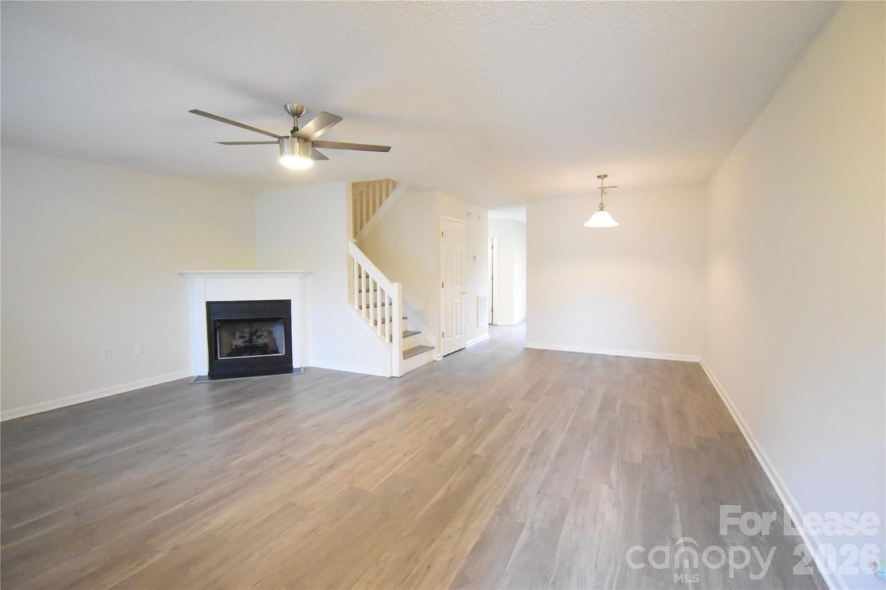 12563 Bluestem Ln - Photo 3 of 20