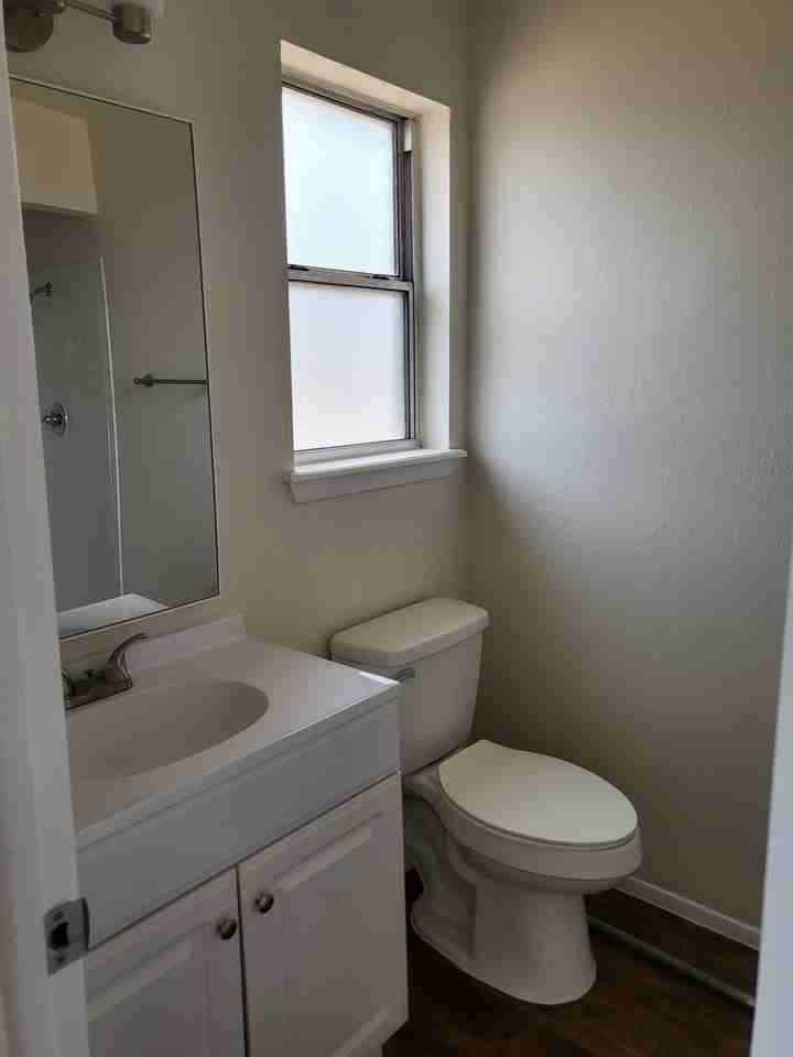 3453 Hollyglen St #1 - Photo 5 of 15