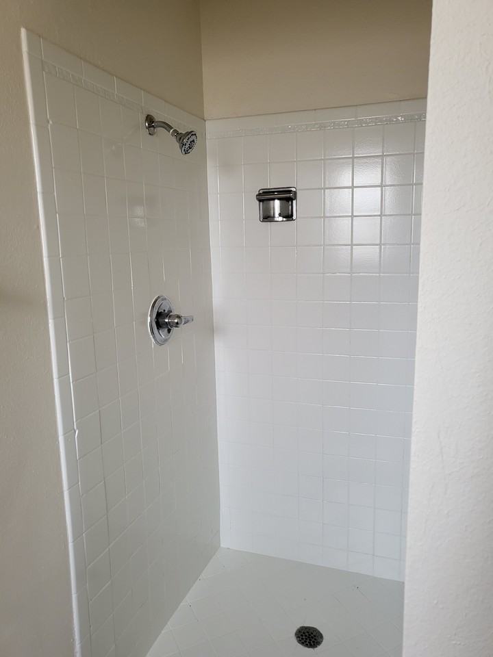 3453 Hollyglen St #1 - Photo 6 of 15