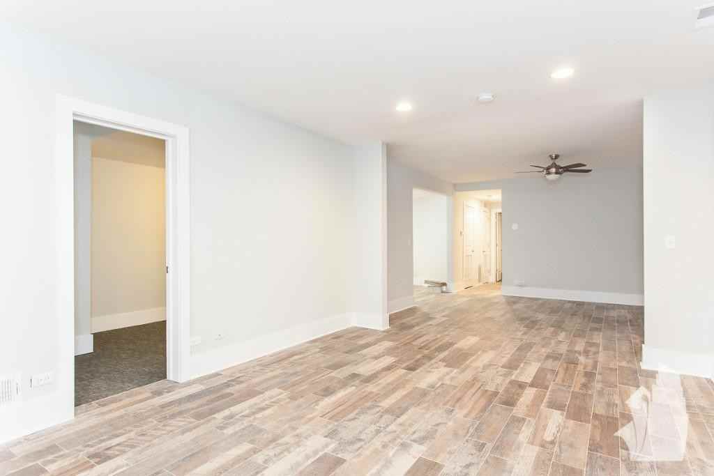 2922 W Logan Blvd #2924-2W - Photo 7 of 15