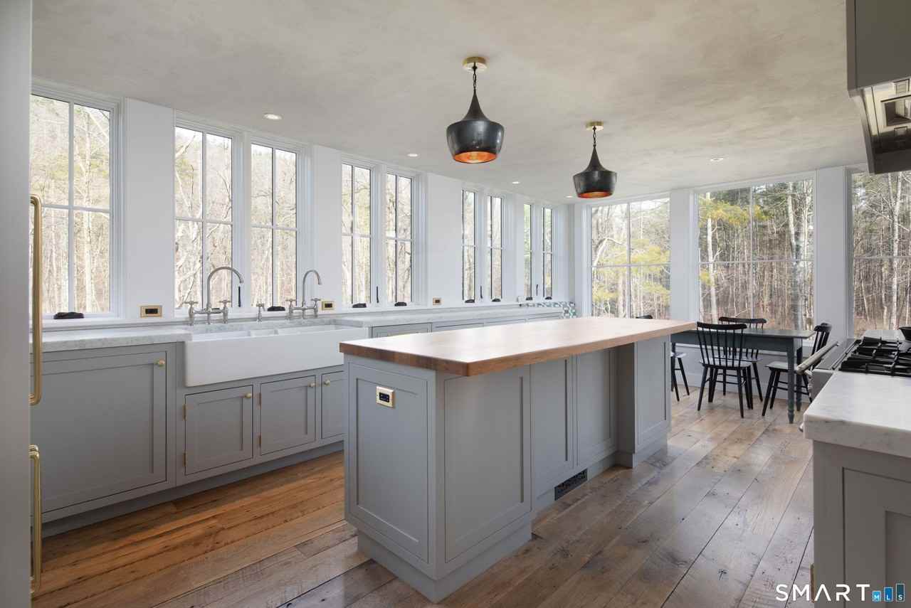 40 Music Mountain Rd - Photo 5 of 32