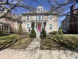featured image of 394 High St