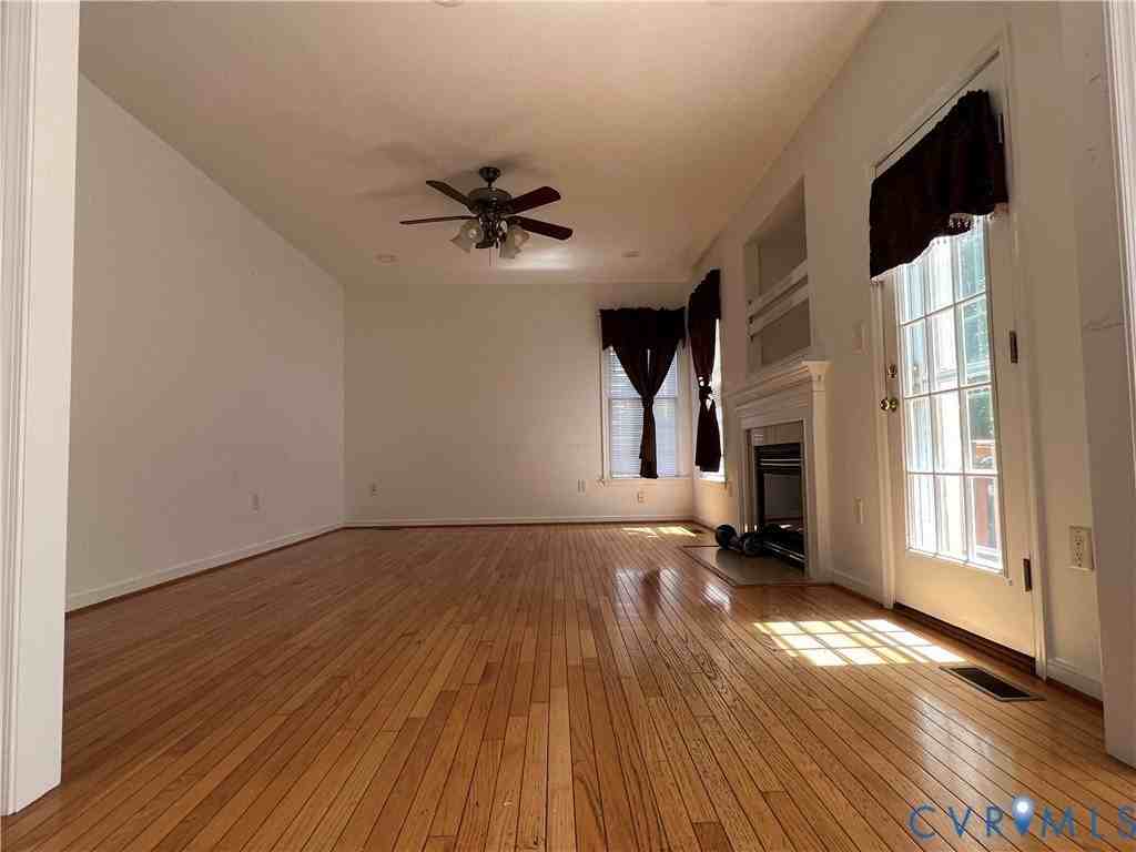 4925 Saddleridge Ct - Photo 2 of 18