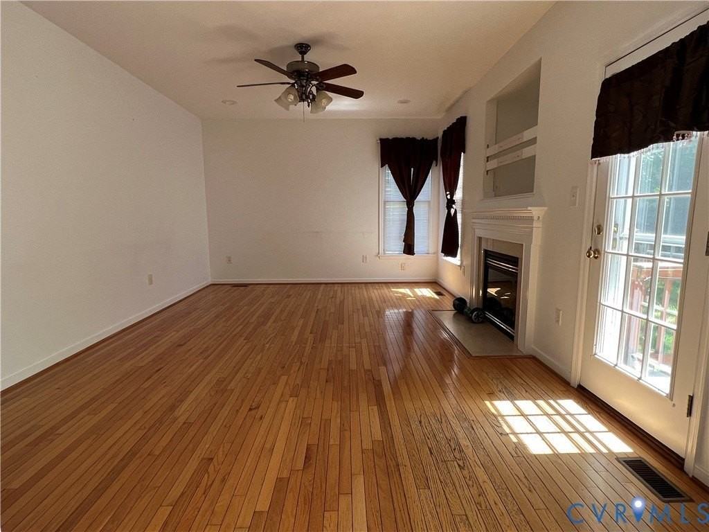 4925 Saddleridge Ct - Photo 3 of 18