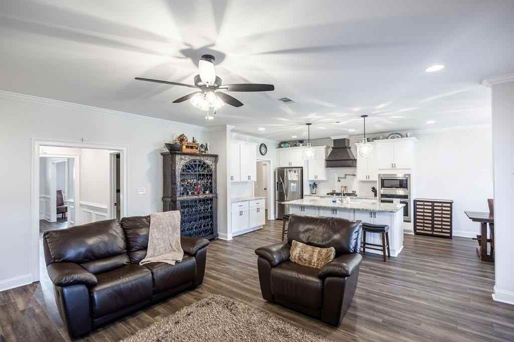 616 Charleston Mills Dr - Photo 5 of 38