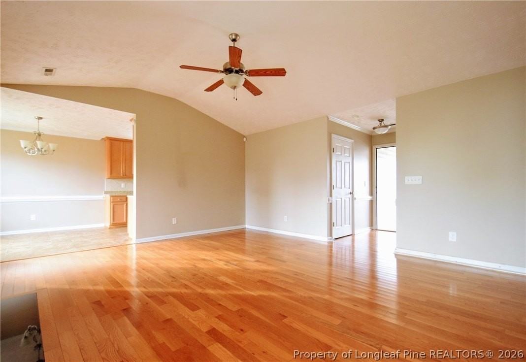 1636 Kershaw Loop - Photo 4 of 25