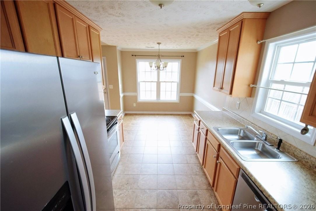 1636 Kershaw Loop - Photo 7 of 25