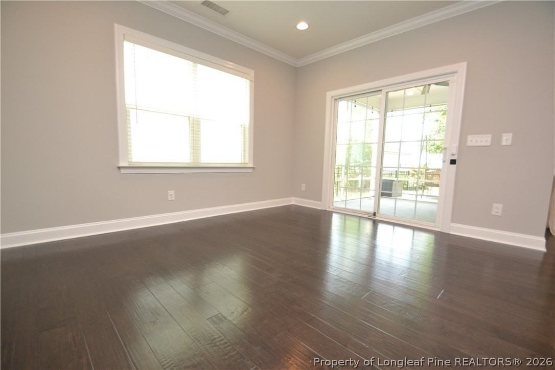 977 Bristol Bridge Dr - Photo 6 of 50