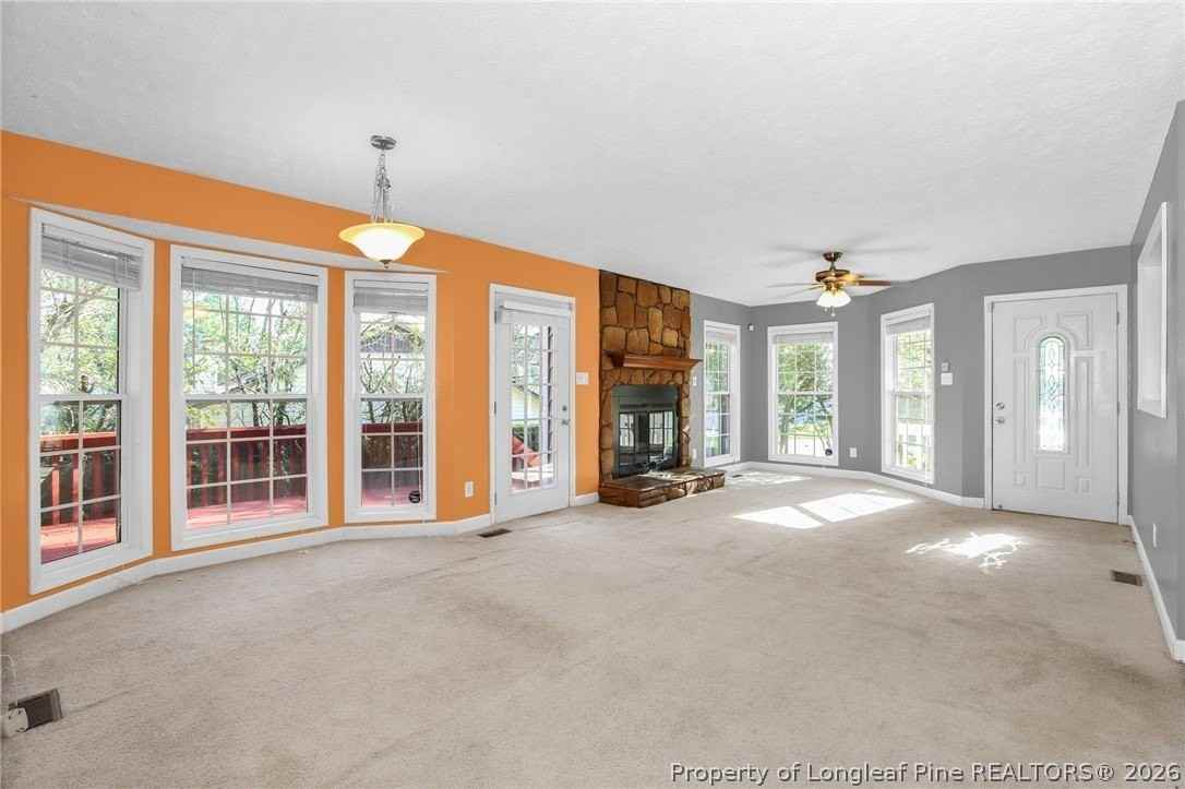 412 Mangum Ct - Photo 3 of 22