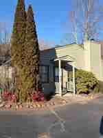 featured image of 842 Country Club Dr