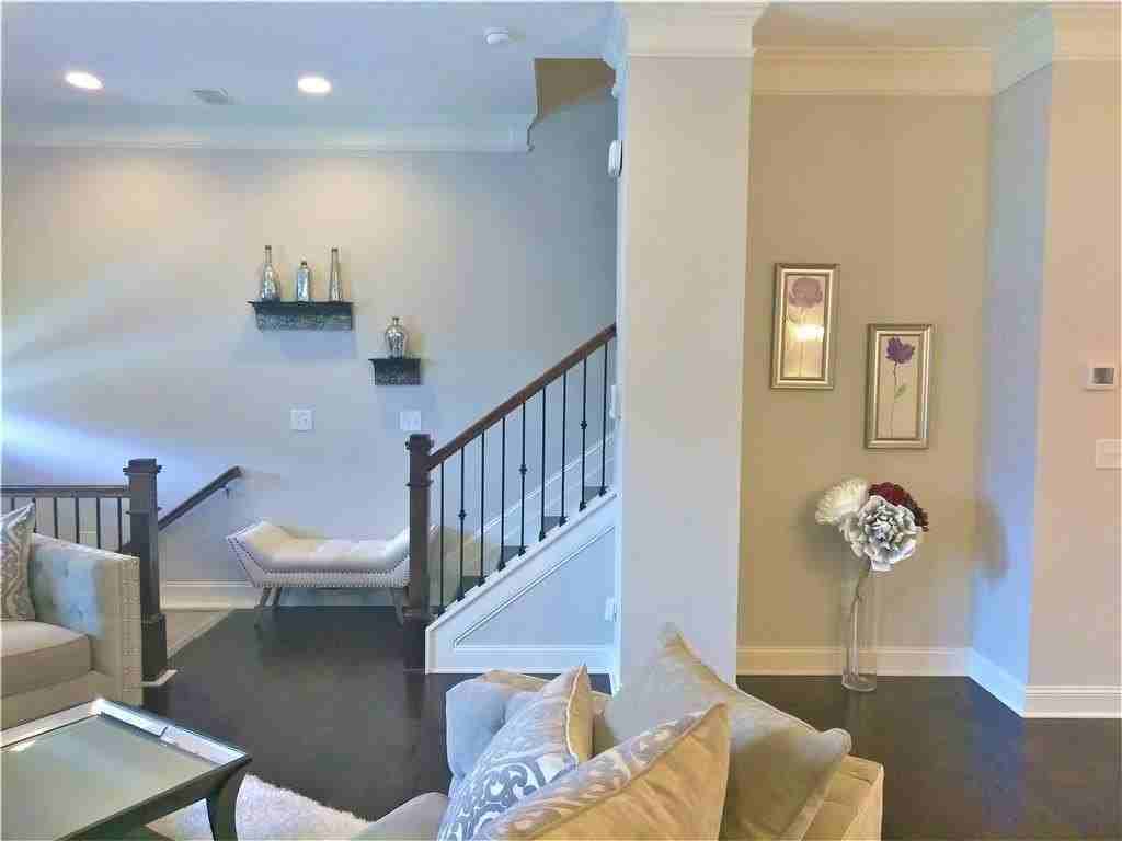 4475 Donahue Ave - Photo 4 of 22