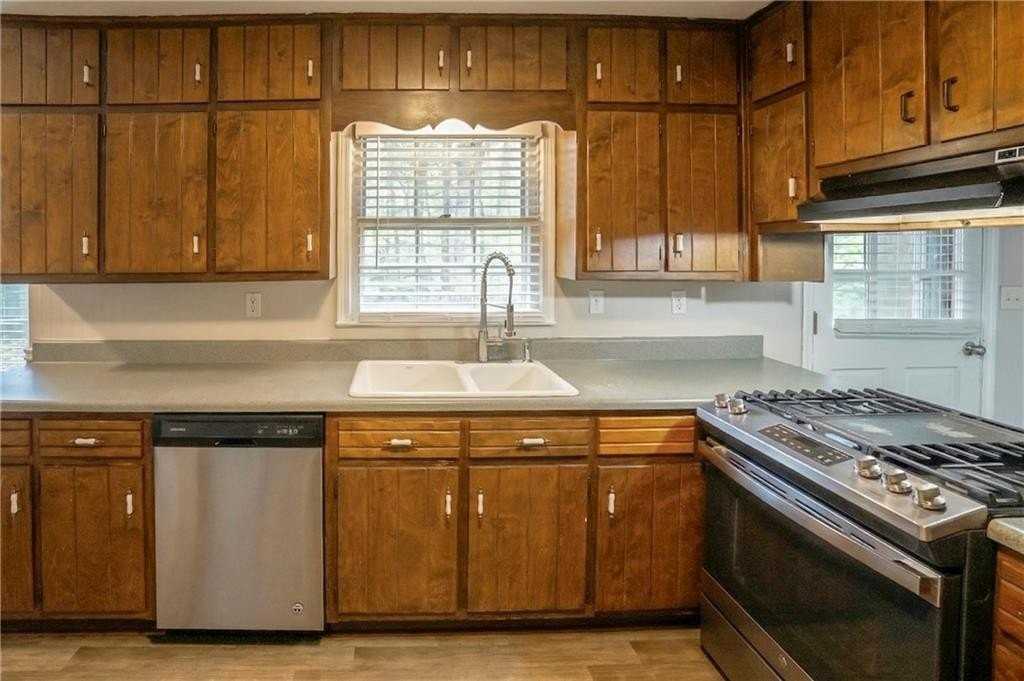 1802 Driftwood Pl - Photo 7 of 31