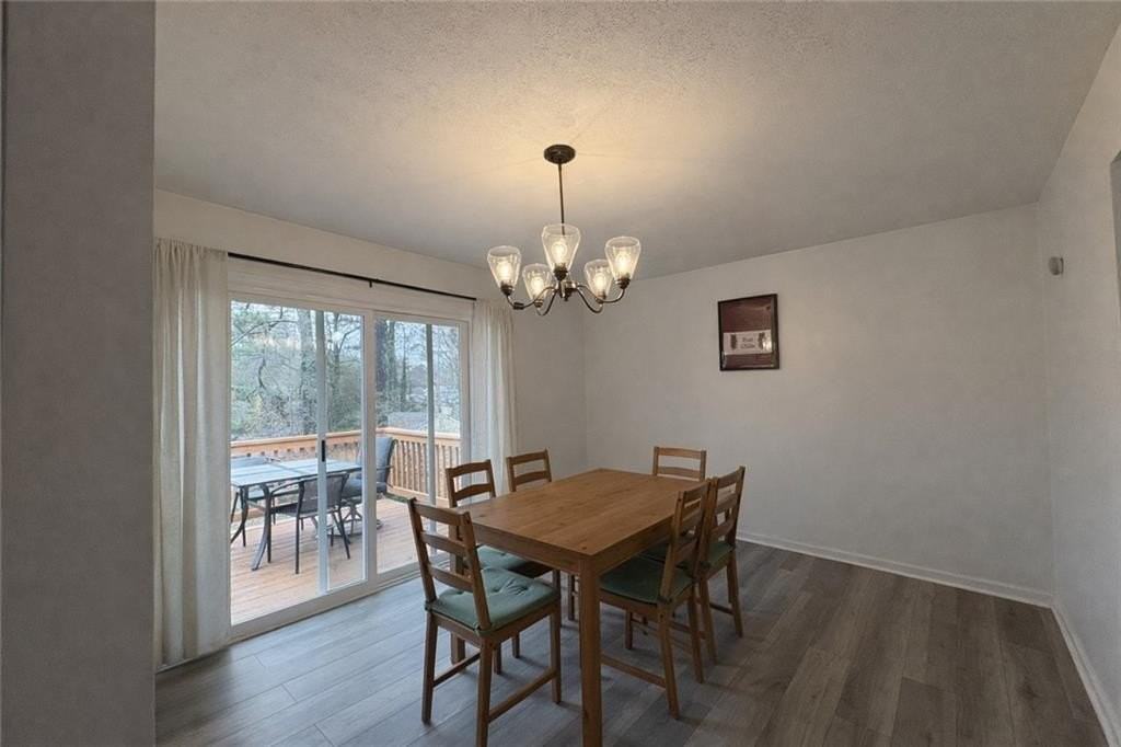 752 Pebble Creek Dr - Photo 5 of 15