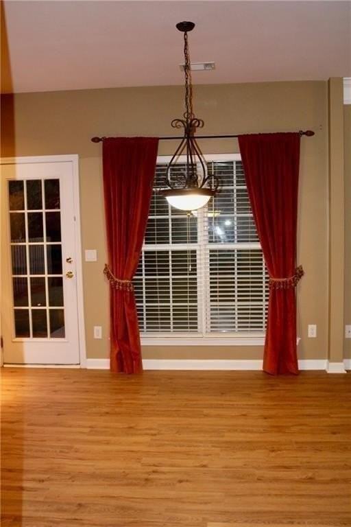 607 Hidden Close - Photo 3 of 11