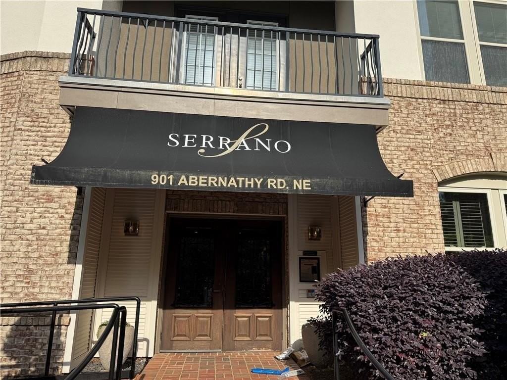 901 Abernathy Rd Ne #2190