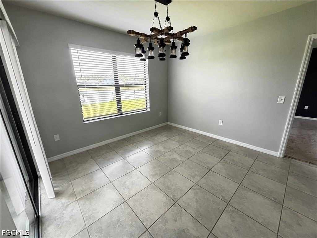 16056 Enclaves Cove Dr - Photo 4 of 13