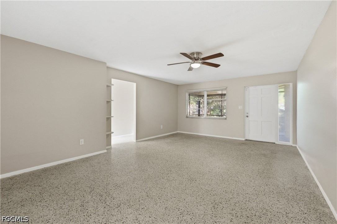 4652 Siesta Cir - Photo 6 of 29