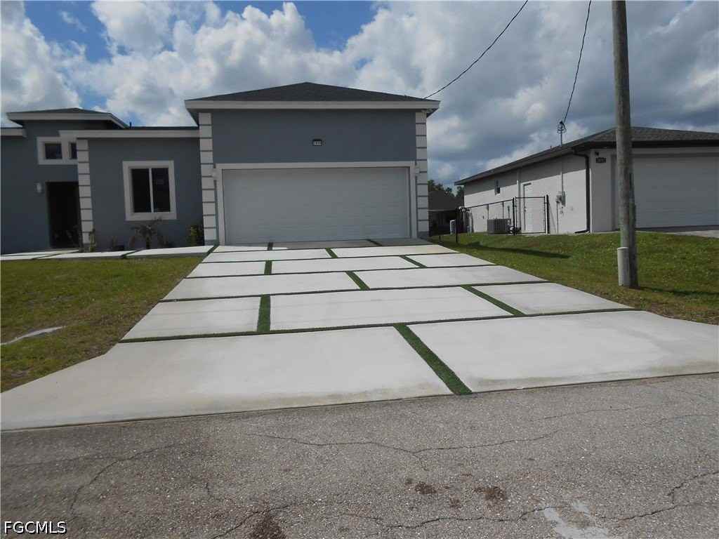 2809 55th St W - Photo 2 of 31