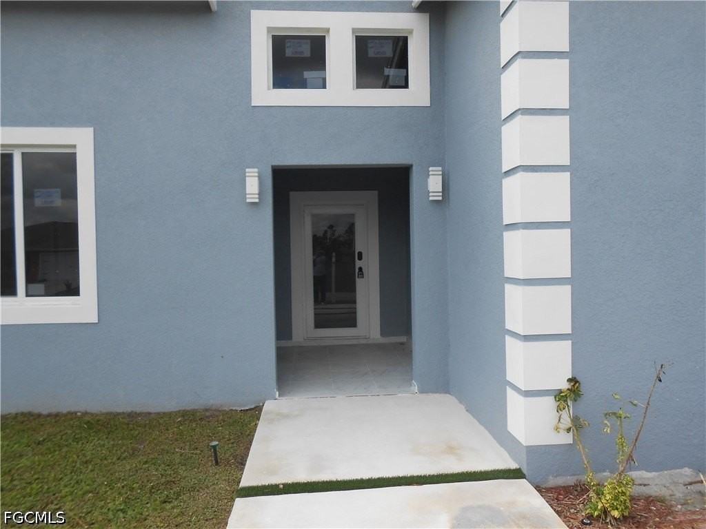 2809 55th St W - Photo 3 of 31