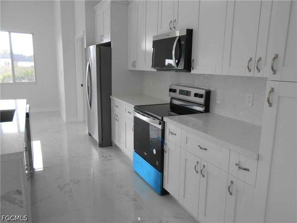 2809 55th St W - Photo 7 of 31