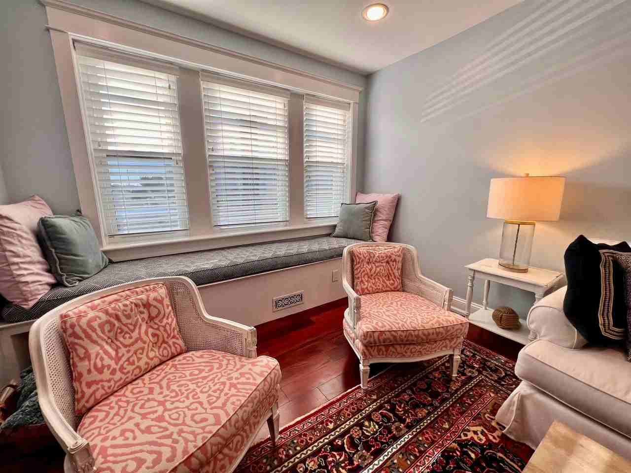 7903 Atlantic Ave #A - Photo 6 of 33