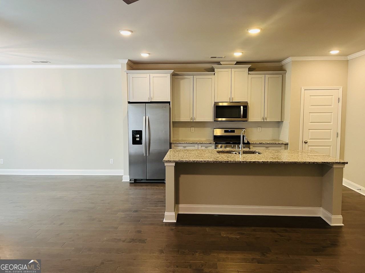 6005 Arbor Knoll Pl - Photo 4 of 34