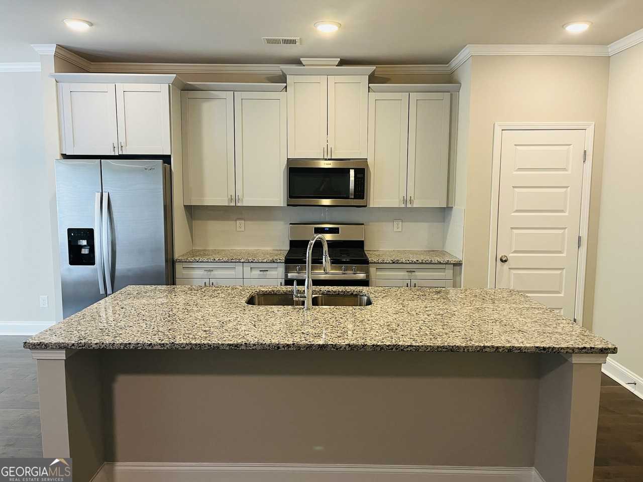 6005 Arbor Knoll Pl - Photo 5 of 34