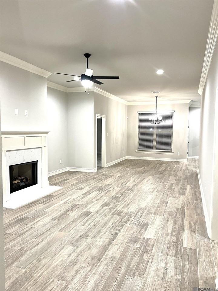 39106 Harrier St - Photo 3 of 23