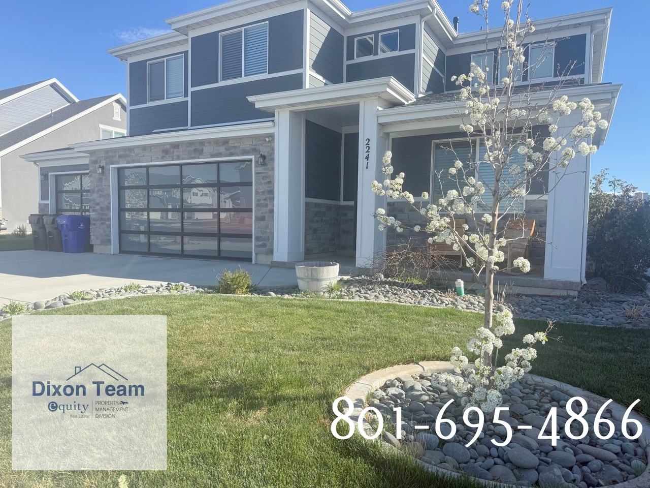 2241 W Parkview Dr #1 - Photo 3 of 29