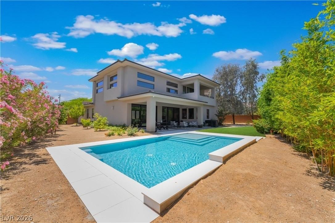 2 Sugarberry Ln - Photo 2 of 38