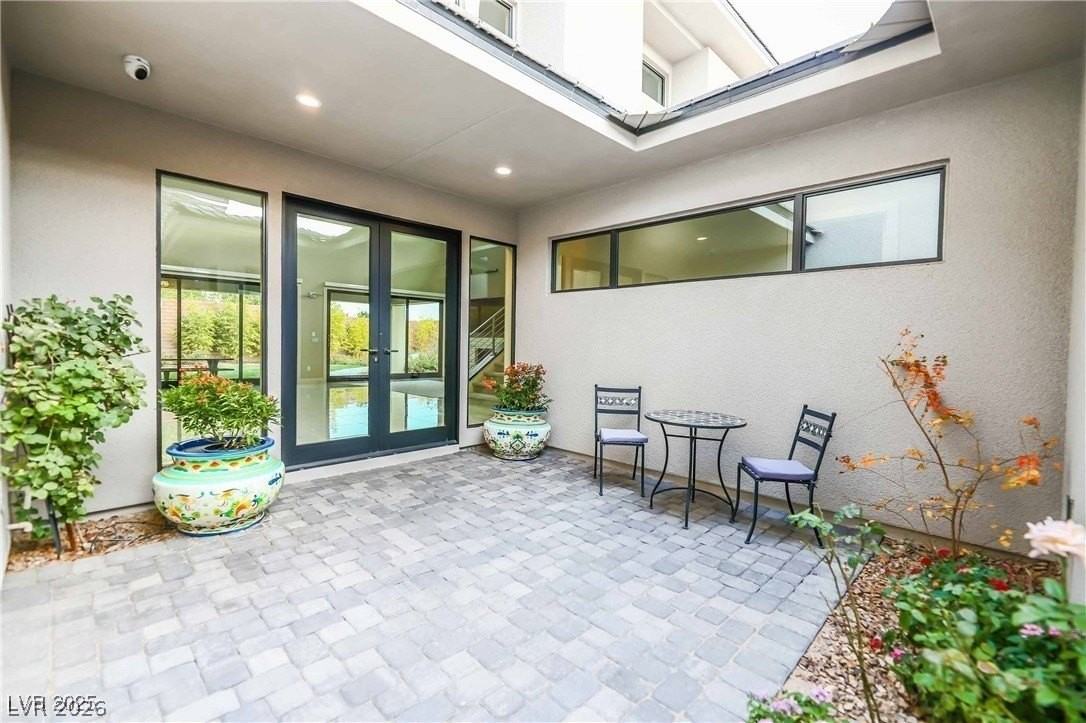 2 Sugarberry Ln - Photo 4 of 38