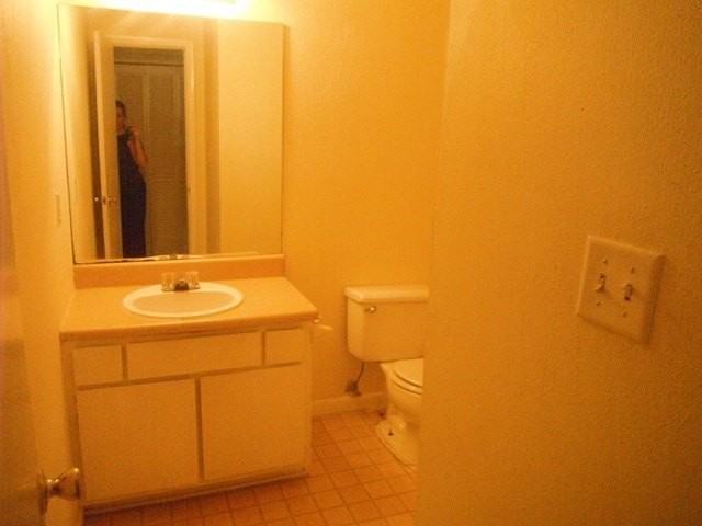 134 Pointe South Dr Apt D - Photo 6 of 6