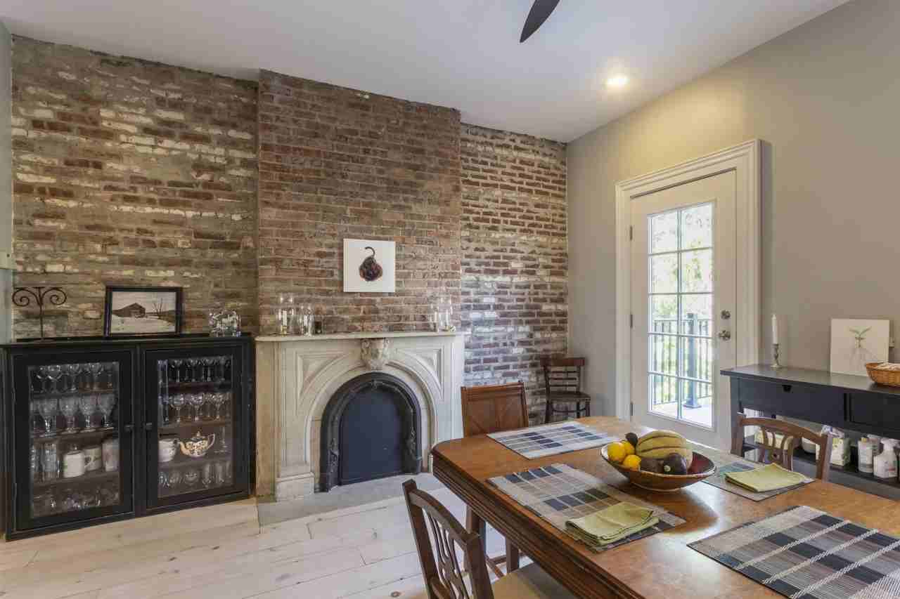 154 Sussex St #2 - Photo 4 of 15