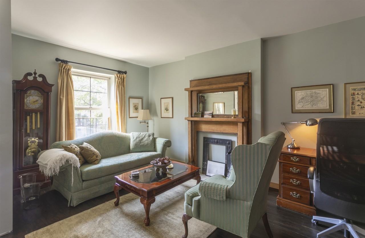 154 Sussex St #2 - Photo 6 of 15