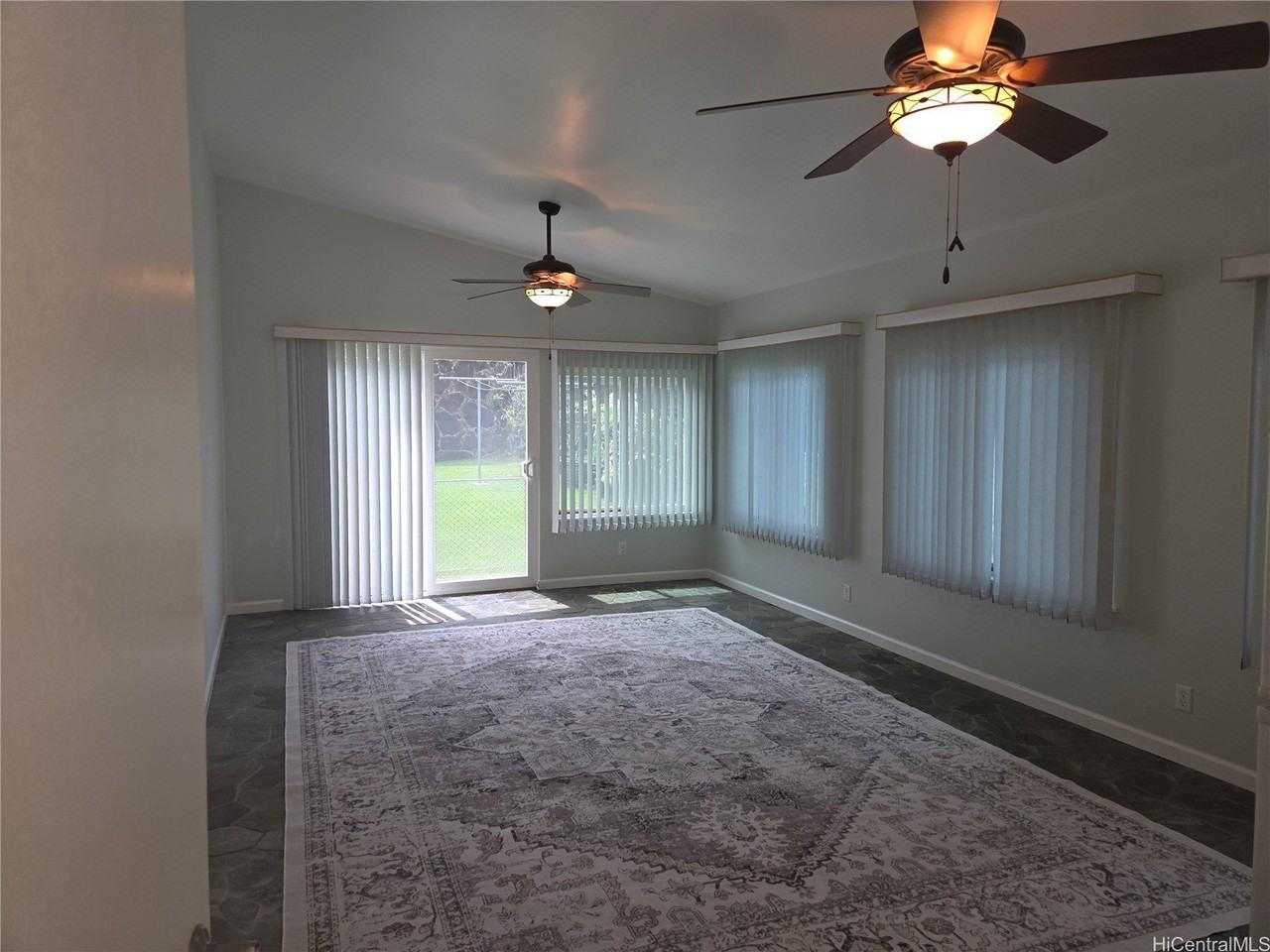 98-383 Pono St Unit B - Photo 5 of 19