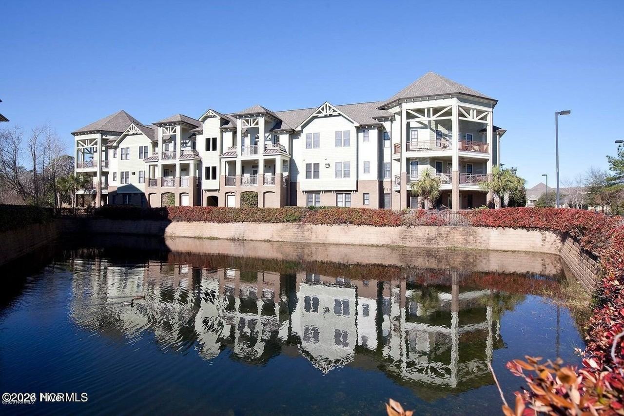 640 Village Park Dr #302