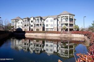 featured image of 640 Village Park Dr #302
