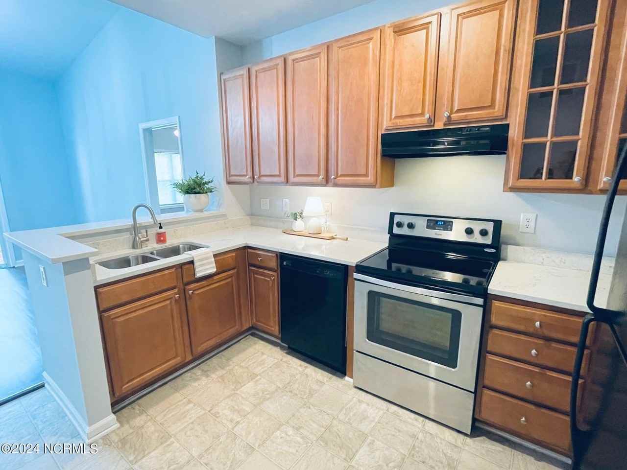 1129 Turtle Creek Rd Unit G - Photo 7 of 19