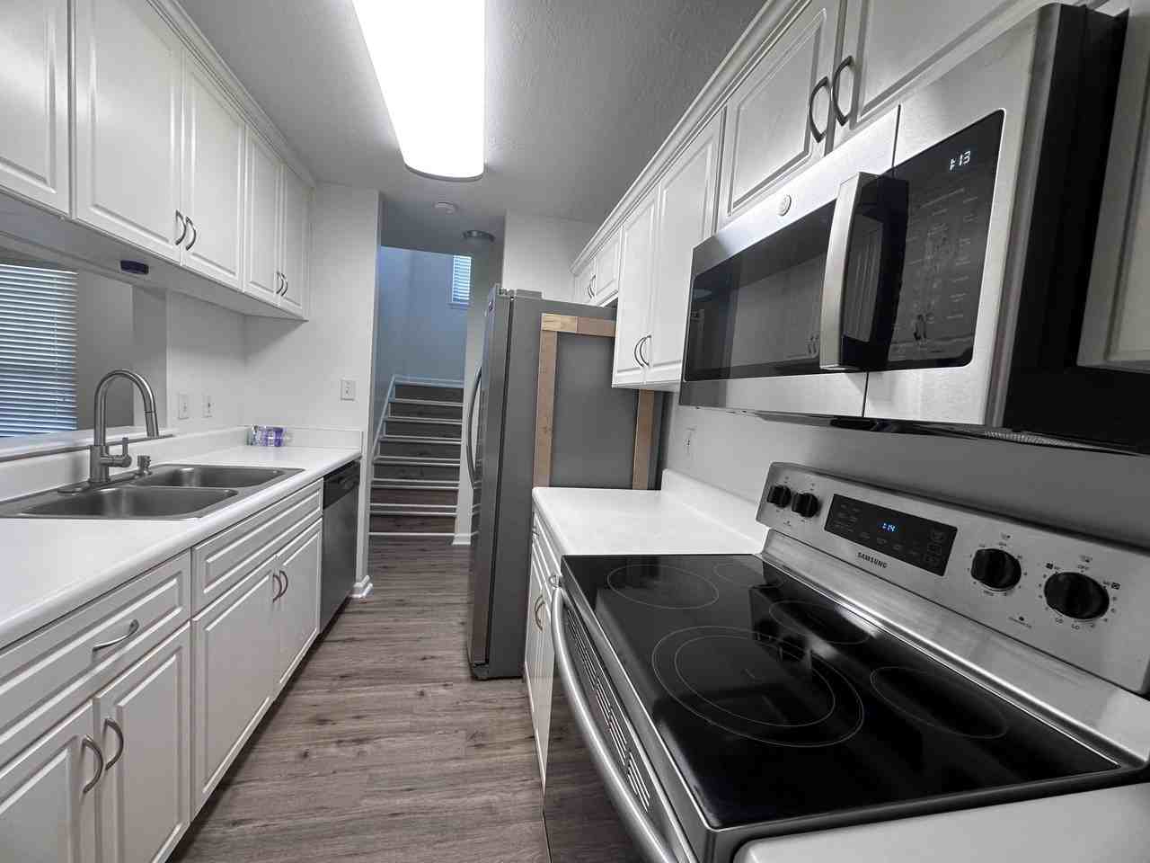 301 Hazelnut Dr - Photo 6 of 15