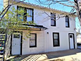 featured image of 104 W Wallace St Apt A #Apt A