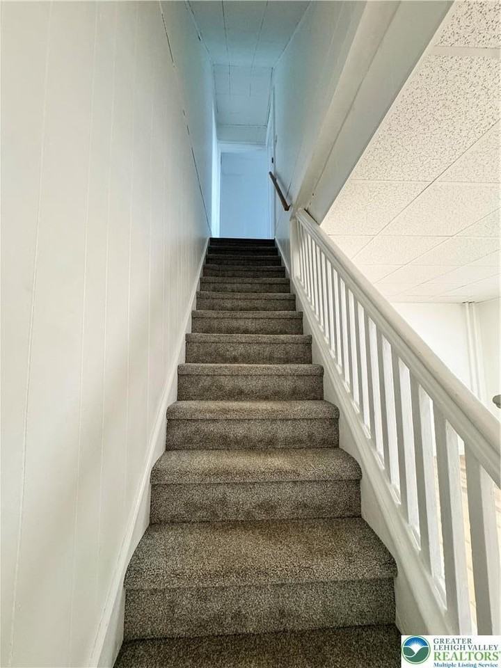 213 Chew St - Photo 6 of 23