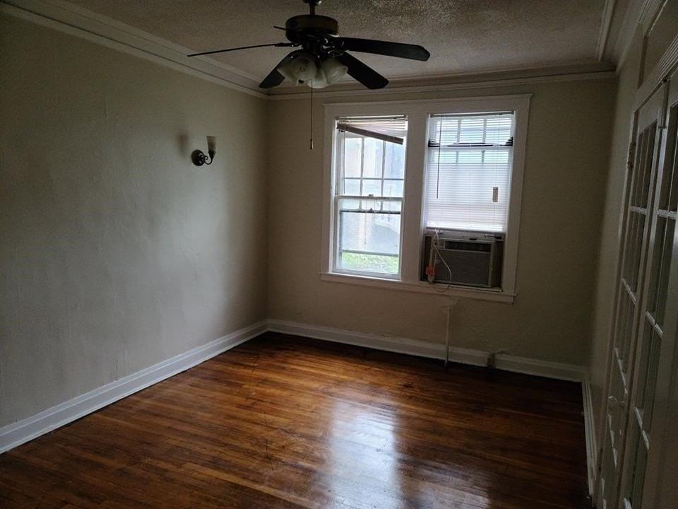 244 S Cleveland St - Photo 3 of 8