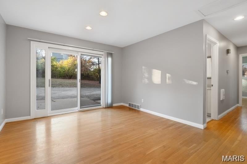 8408 Louwen Dr - Photo 7 of 20