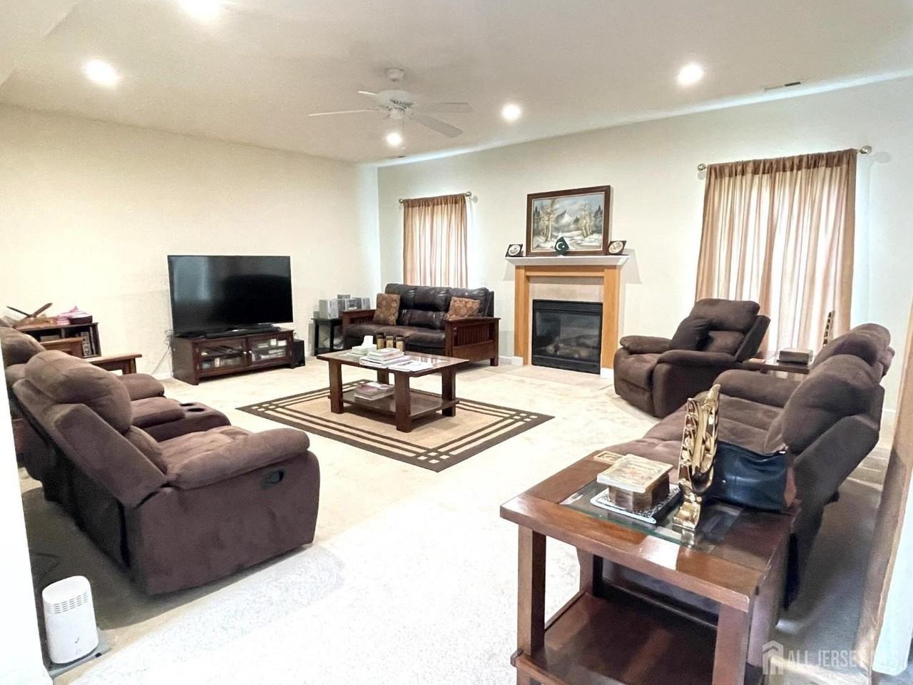 7 Beryl Ct - Photo 4 of 7