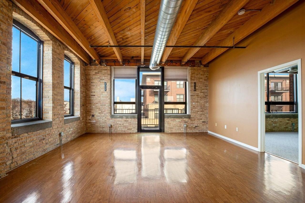 234 E Reservoir Ave #407 - Photo 6 of 19