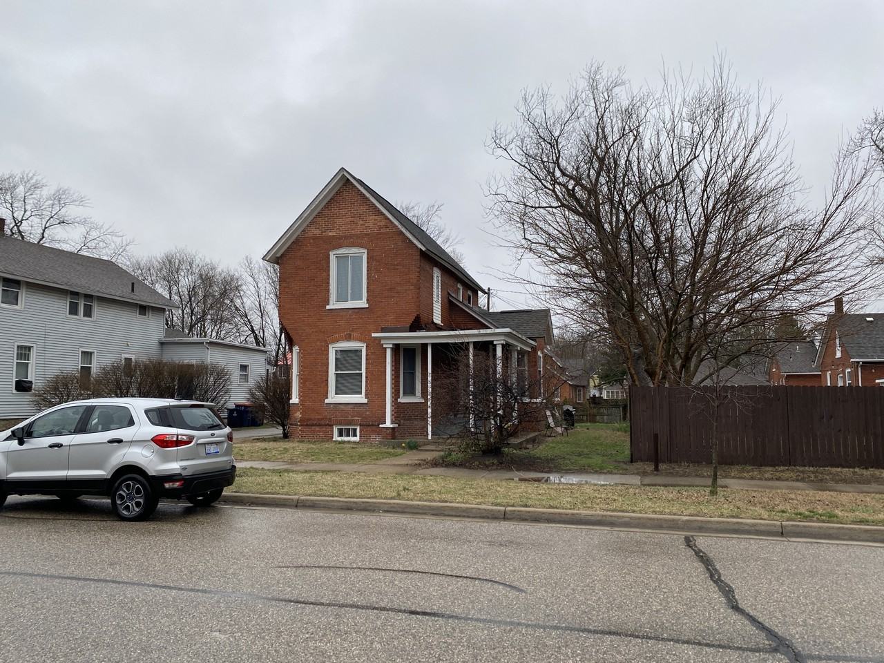 11 W 14th St #1 - Photo 3 of 41