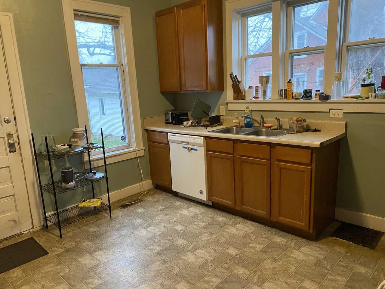 11 W 14th St #1 - Photo 5 of 41