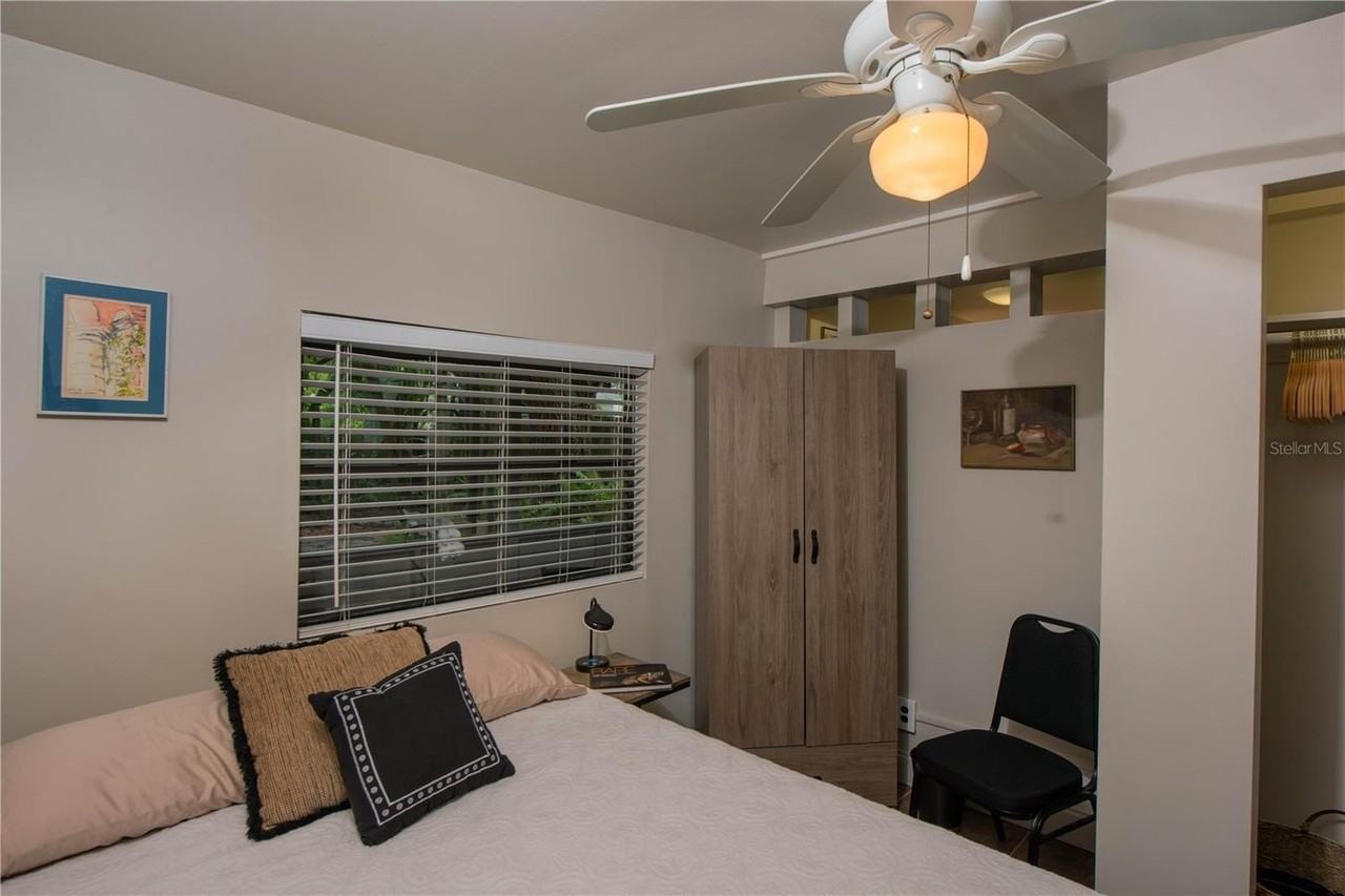 1631 Bonita Ln #C - Photo 6 of 20