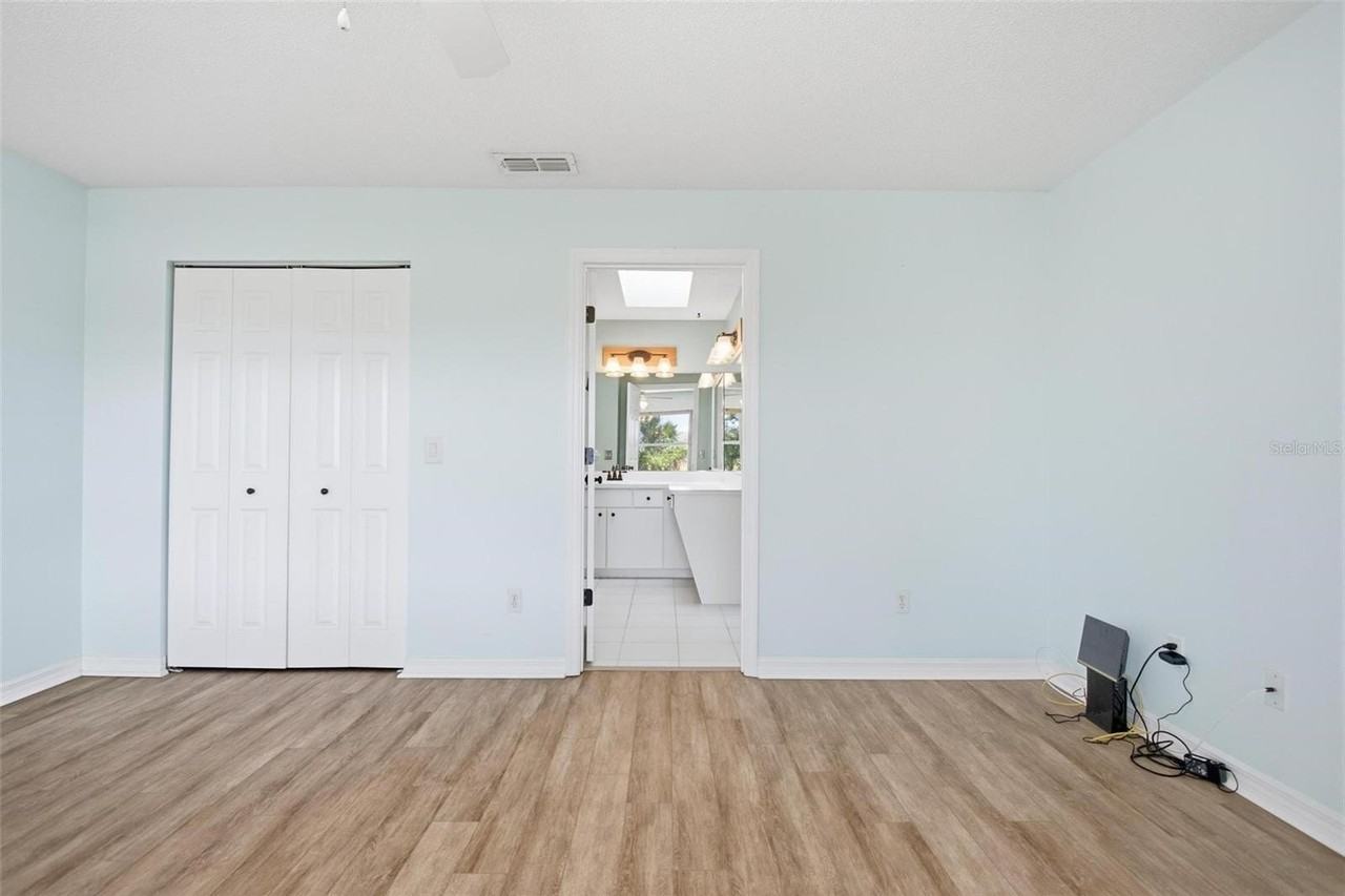 14 Westmoreland Dr - Photo 6 of 43